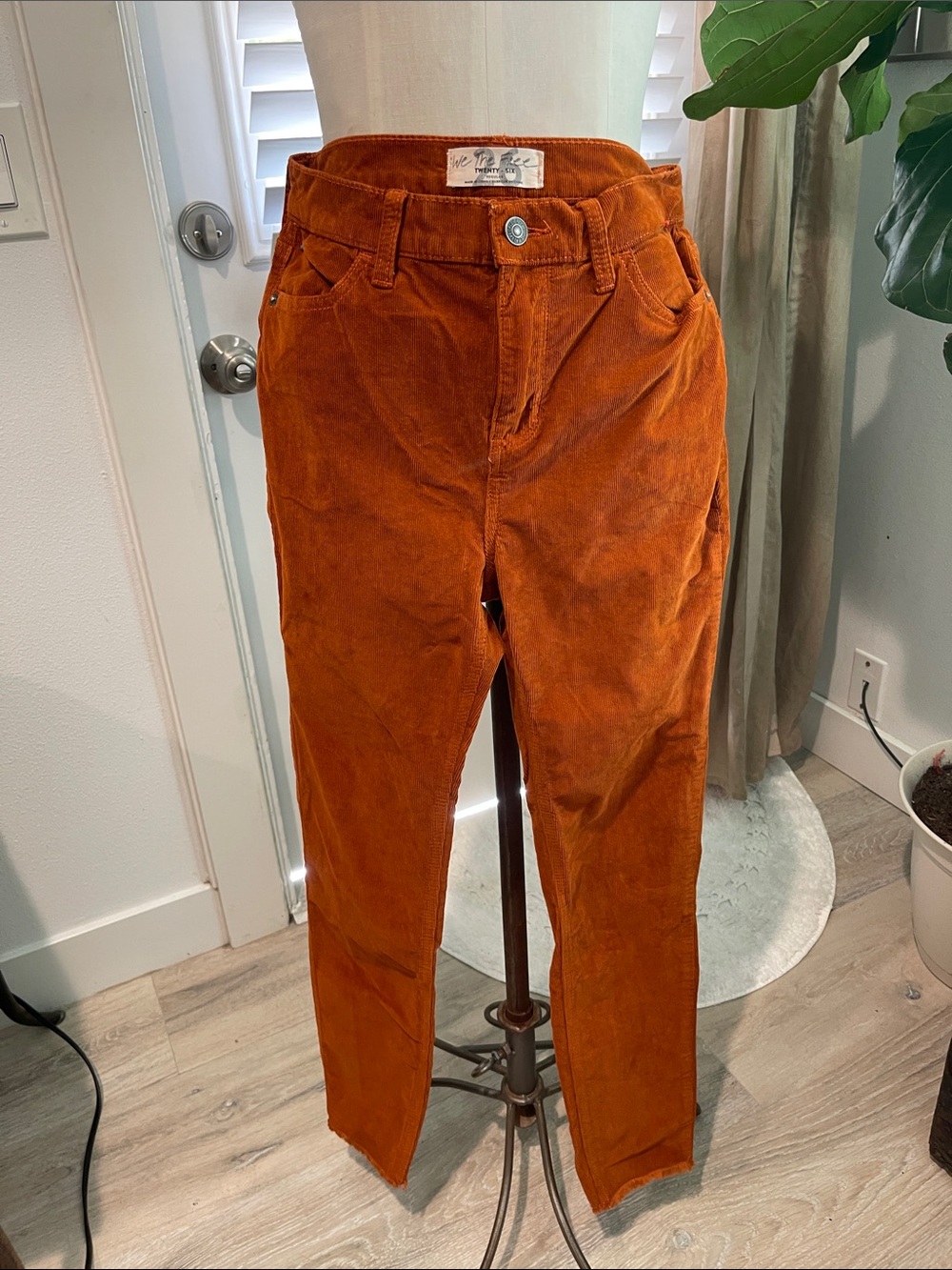 Gorgeous Tone We The Free Burnt Orange Corduroy Pants